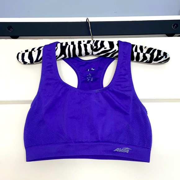 🎄XMAS CLEARANCE🎄Avia Racerback Sports-bra